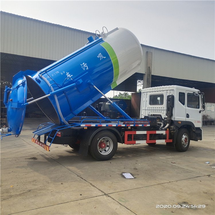 国六12方东风D9大功率吸污车