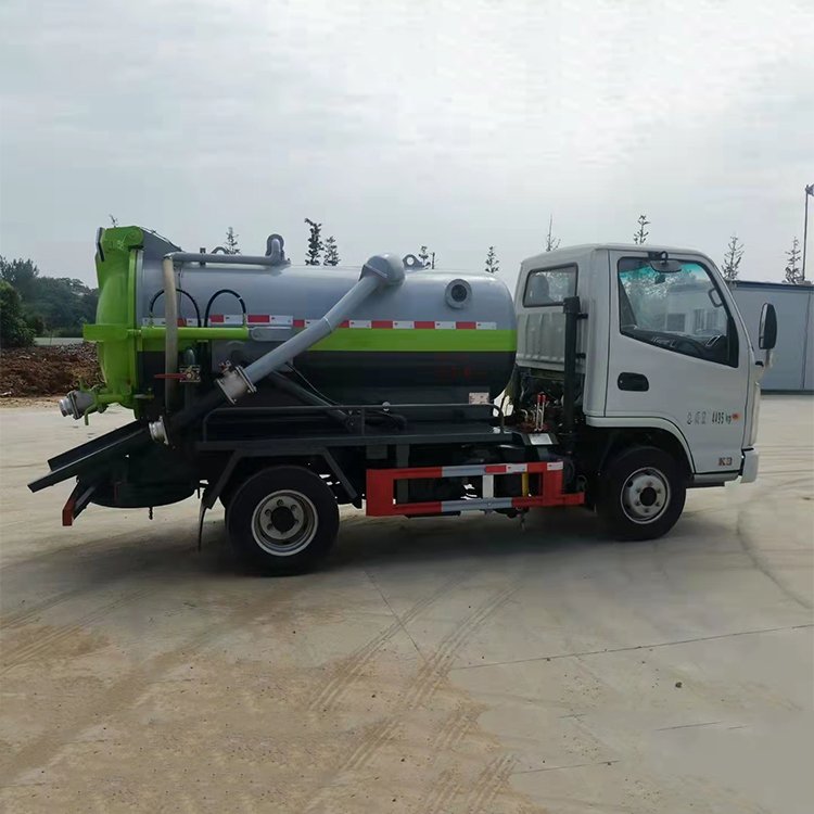 凯马蓝牌2方吸污车