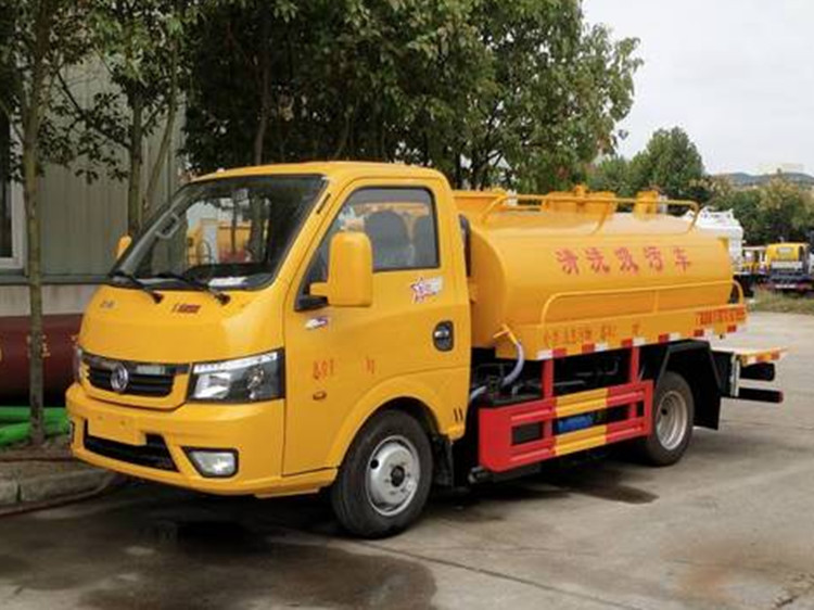东风途逸3方小型清洗吸污车